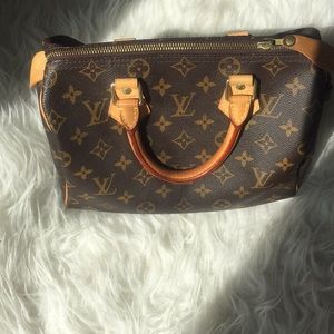 Pre-owned Louis Vuitton Bag purchased circa 2007.